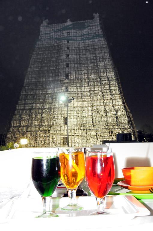 Sri Sarvesha Js Palace Temple View Tiruvannāmalai Esterno foto
