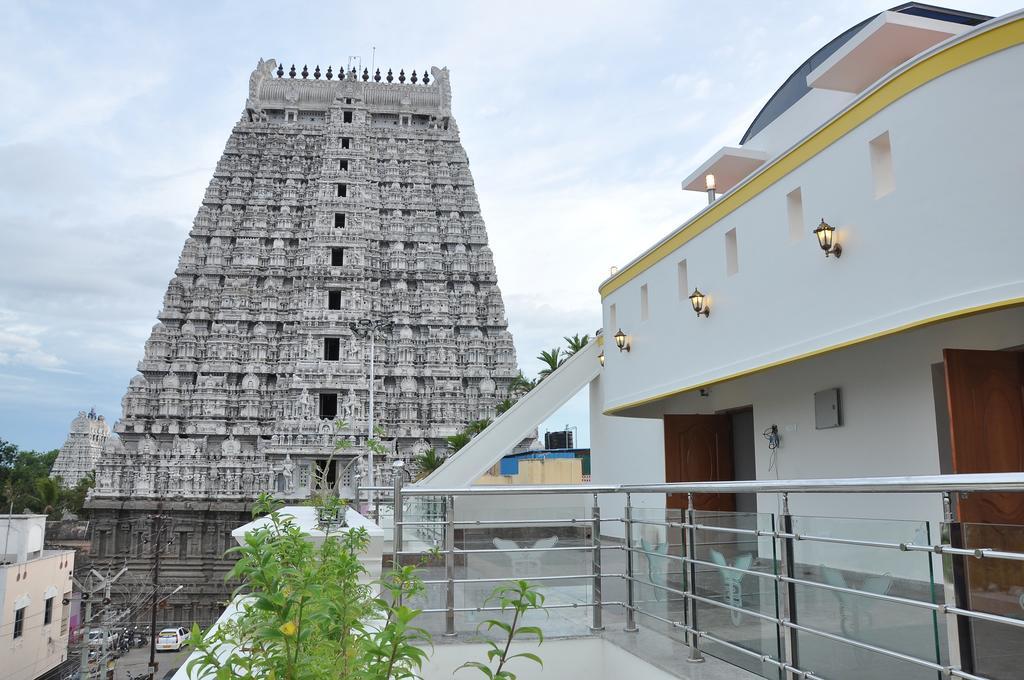 Sri Sarvesha Js Palace Temple View Tiruvannāmalai Esterno foto